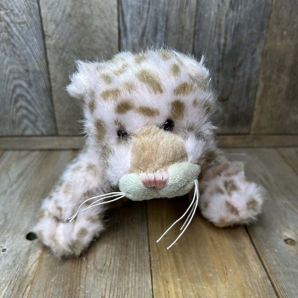 Ganz Webkinz Strawberry Cloud Leopard HM466 Pink Spotted Plush Sealed Code Tag
